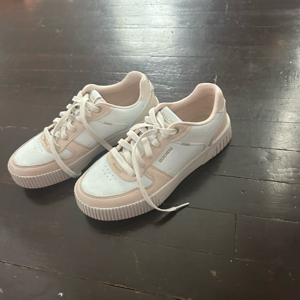 Skechers White and Cream Sneakers - Picture 4 of 5